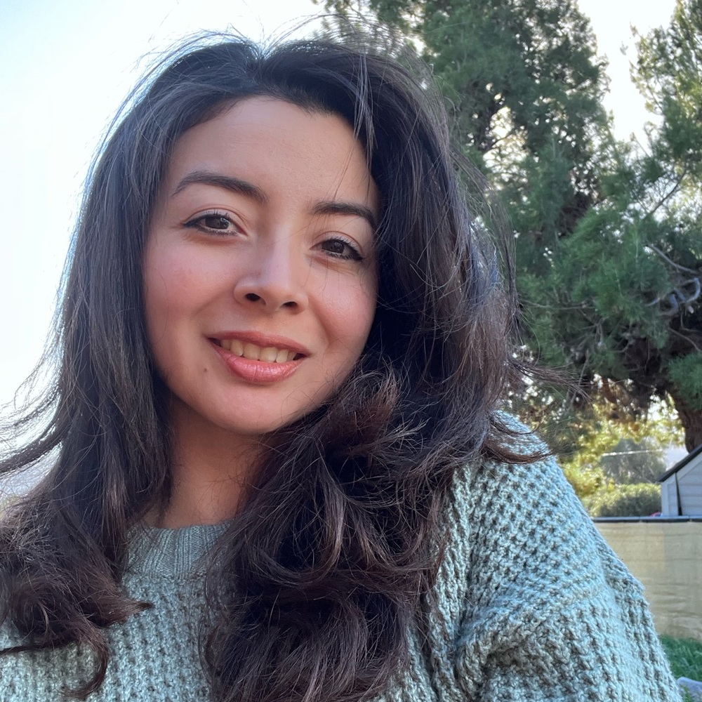 Meet your Posher, Leticia